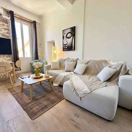 Gorgeous Brand New 2 Bedrooms อองทีบส์ ภายนอก รูปภาพ