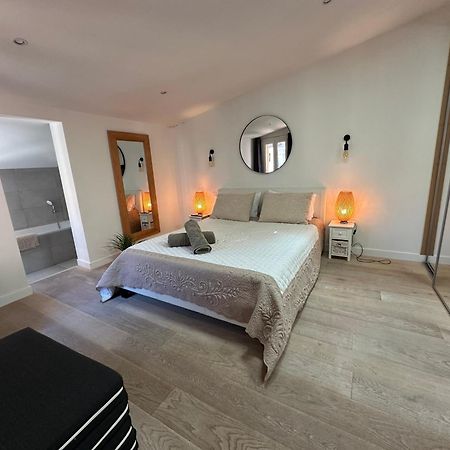 Gorgeous Brand New 2 Bedrooms อองทีบส์ ภายนอก รูปภาพ